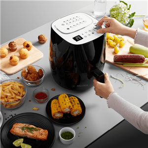 Nồi chiên không dầu Malloca MAF-09B